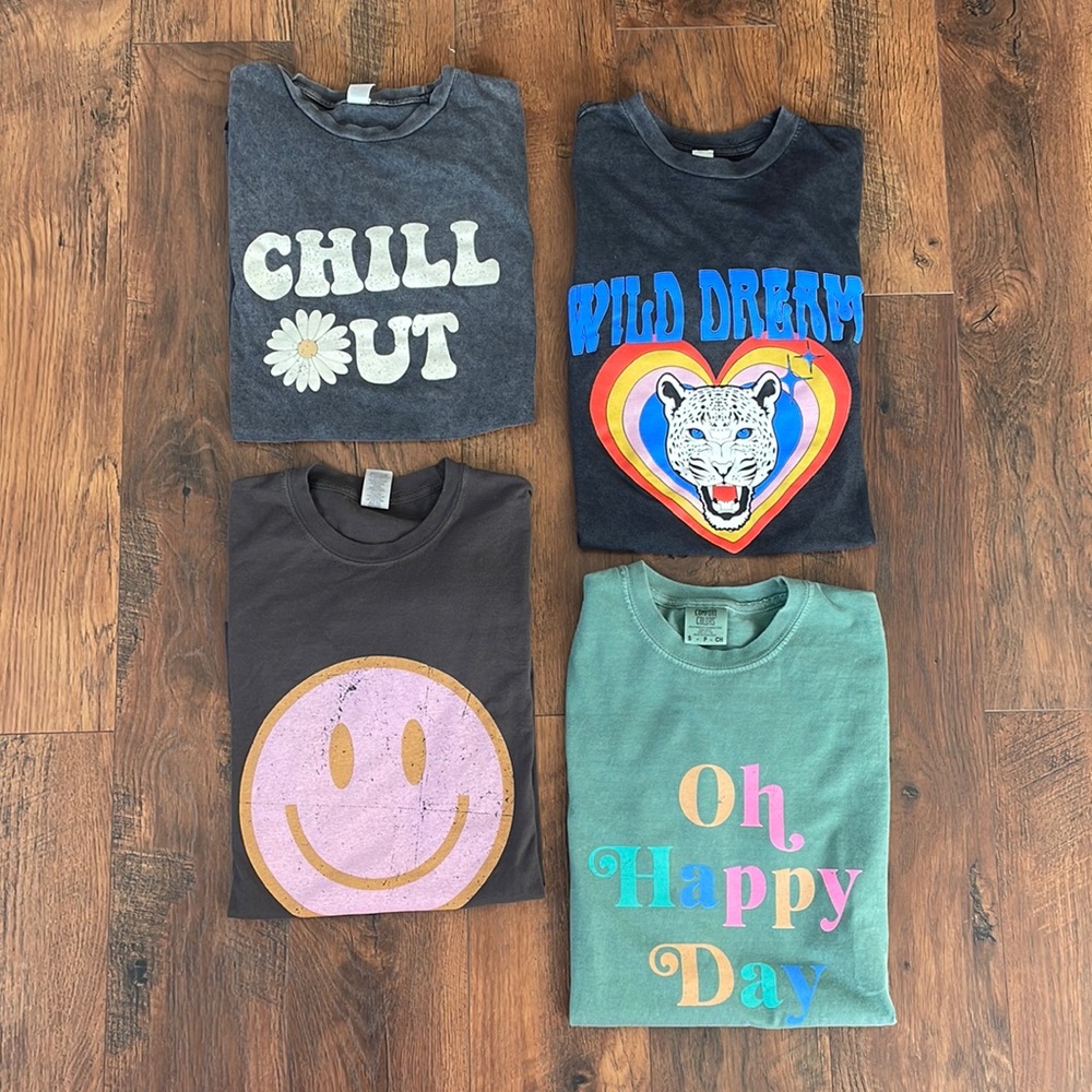 VICI - Set of 4 Cotton Graphic Tees!